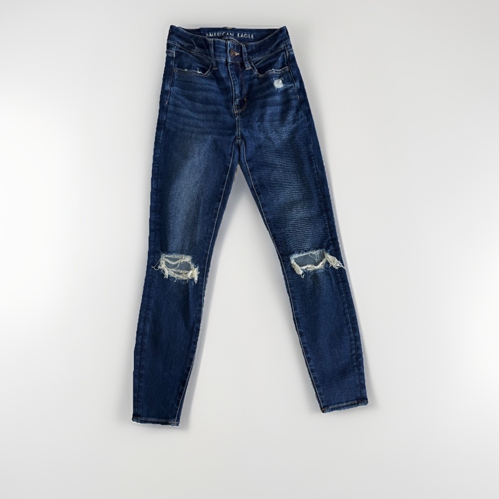 American Eagle High-Waisted Distressed Skinny Jeggins Women’s Size 00/26 EUC!